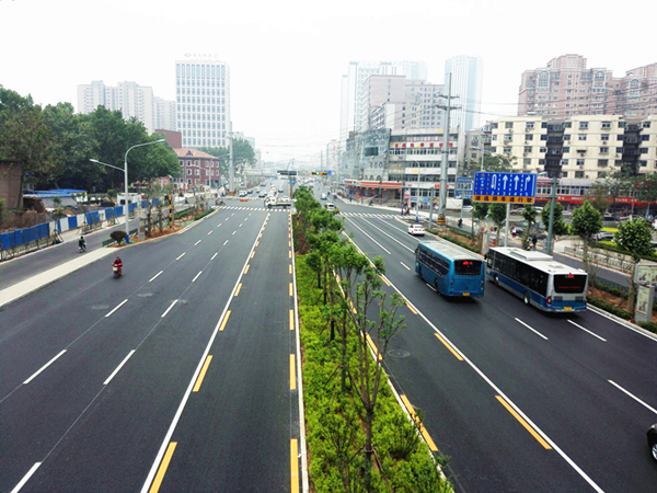 濟南市緯十二路道路改造工程